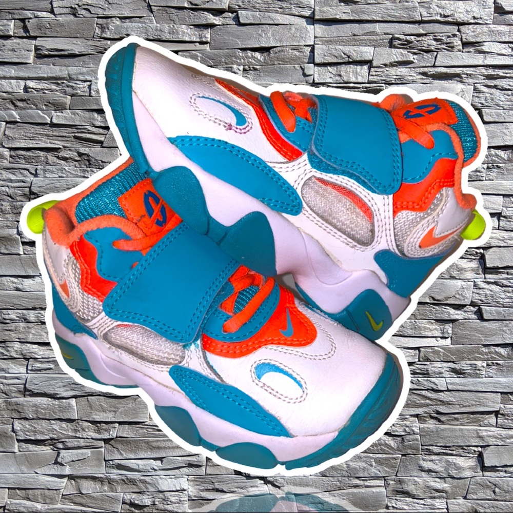 NIKE SPEED TURF (PS) WHITE/BRIGHT MANGO SIZE 11C